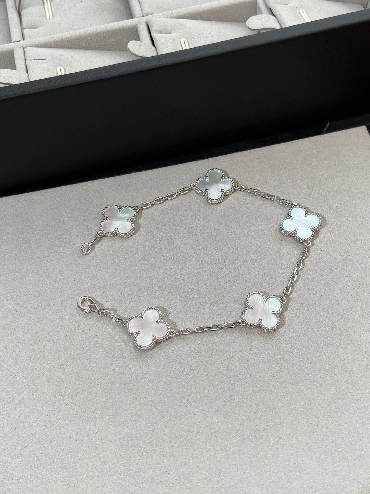 Clover Bracelet