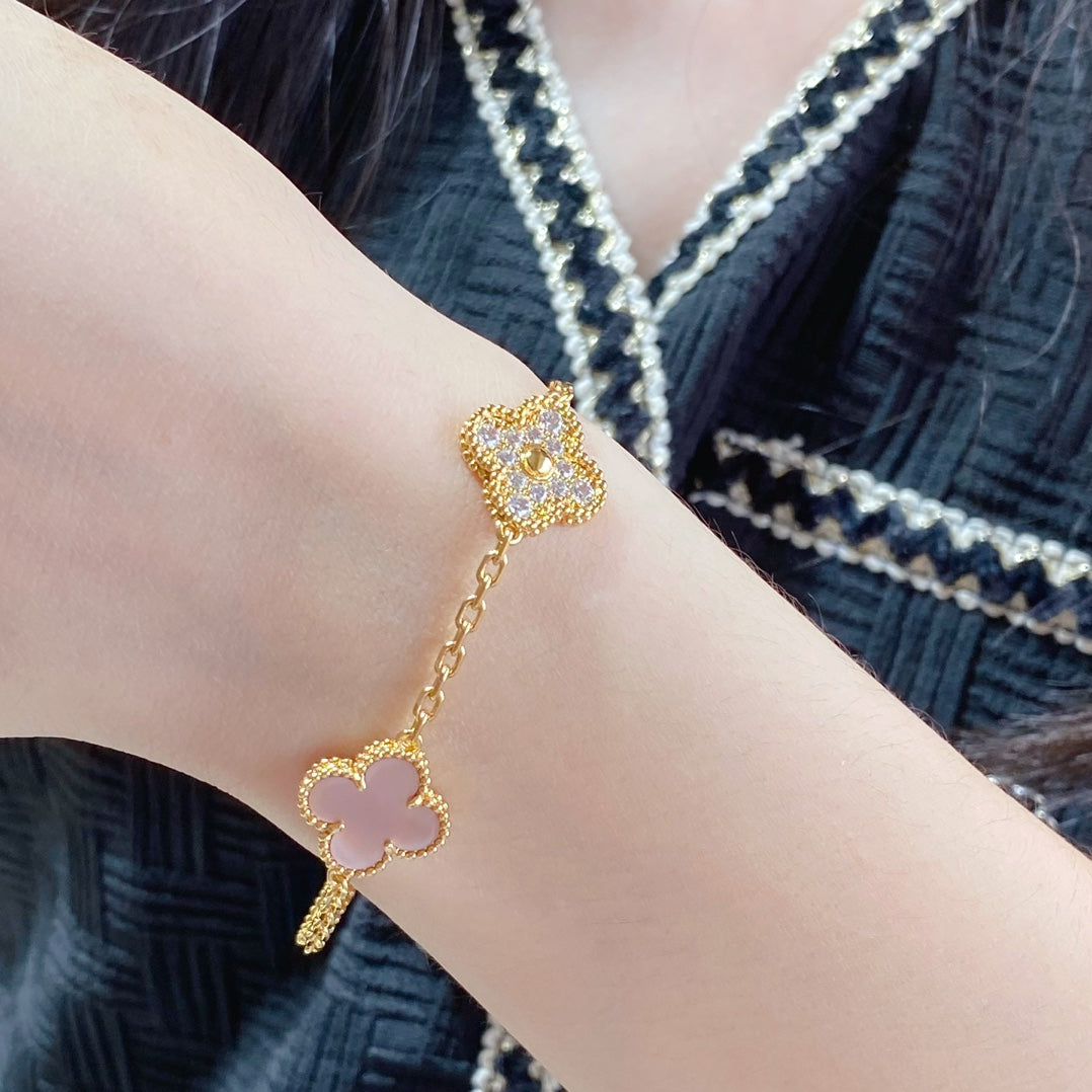 Clover Bracelet