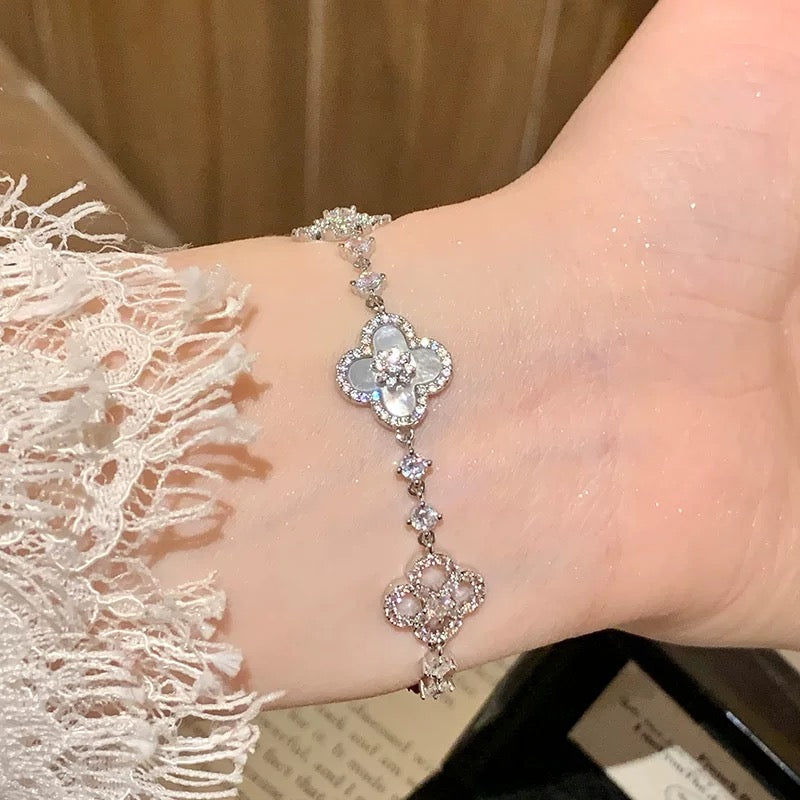 Sparkle Clover Bracelet
